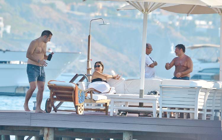 Cemiyetin ünlü isimleri Kurban Bayramı'nı Bodrum'da geçiriyor