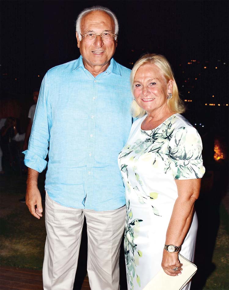 25. yıldönümünü Bodrum'da kutladı