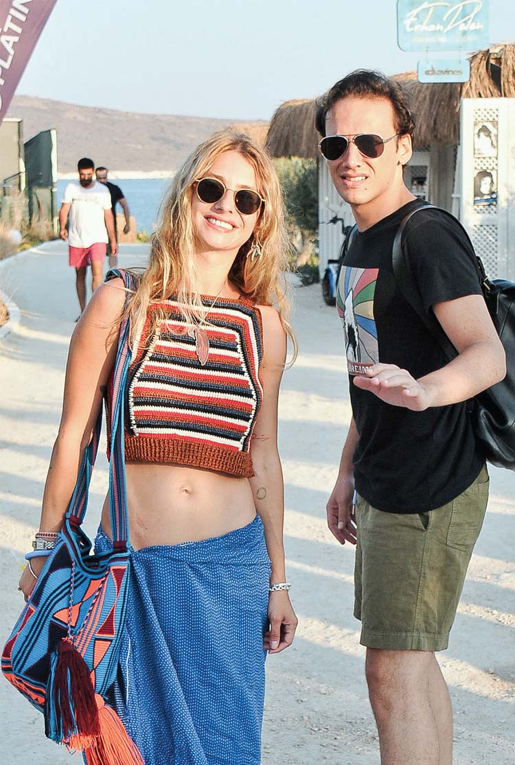 Kenan'la müziğin kalbi Alaçatı'da attı