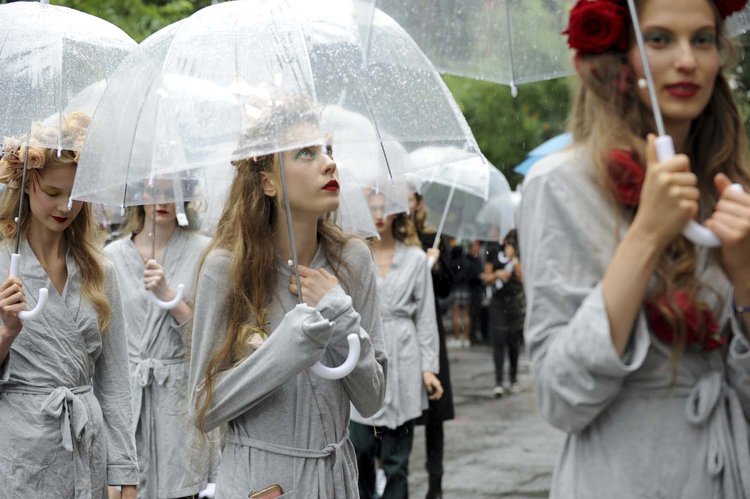 Rodarte 2019 İlkbahar/Yaz defilesi