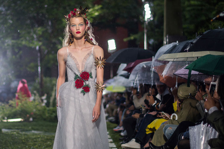 Rodarte 2019 İlkbahar/Yaz defilesi