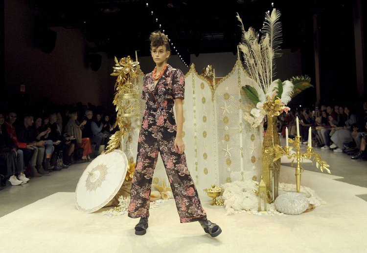 Anna Sui 2019 İlkbahar