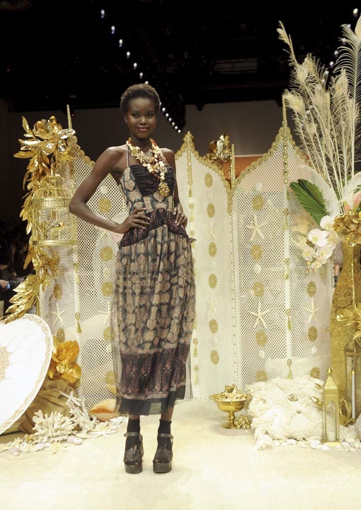 Anna Sui 2019 İlkbahar