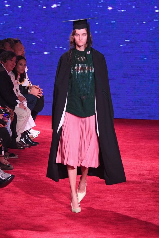 Calvin Klein 2019 İlkbahar Kreasyonu