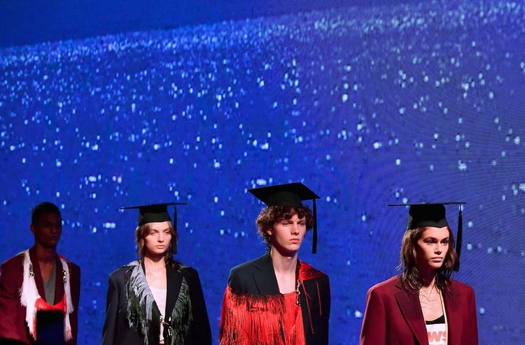 Calvin Klein 2019 İlkbahar