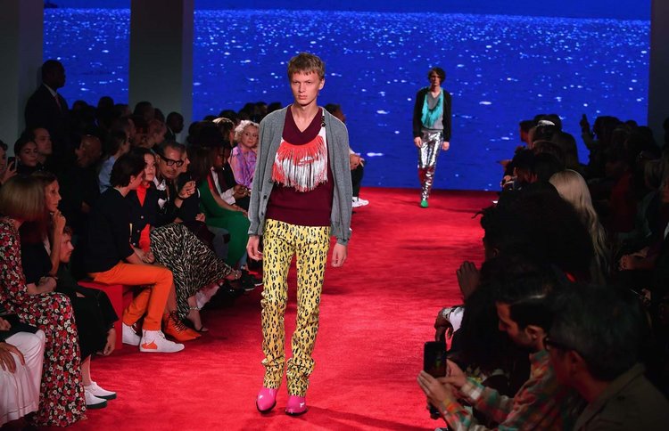 Calvin Klein 2019 İlkbahar Kreasyonu