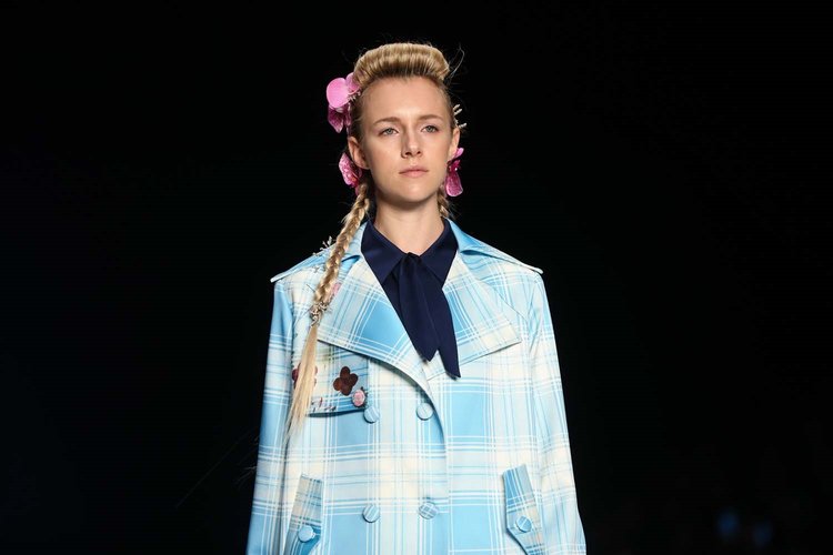 Özlem Süer 2019 İlkbahar/Yaz