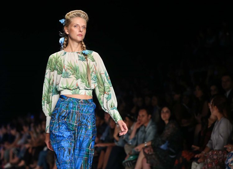 Özlem Süer 2019 İlkbahar/Yaz