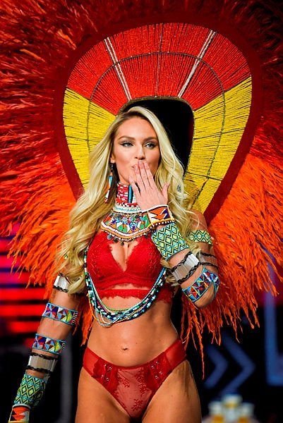 İşte 2018 Victoria Secret Fashion Show modelleri