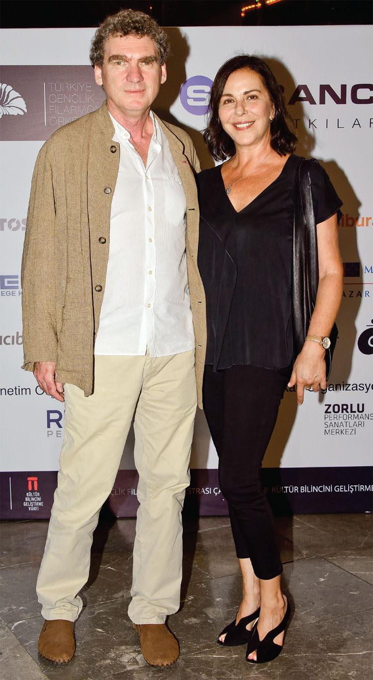 Gençlerden muhteşem konser