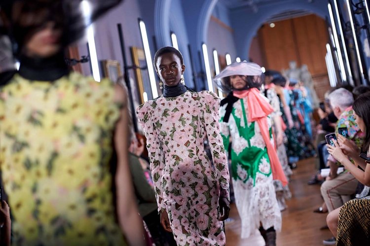 Erdem Moralıoğlu İlkbahar/Yaz 2019 koleksiyonu