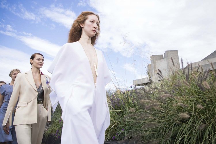 Roland Mouret 2019 İlkbahar/Yaz