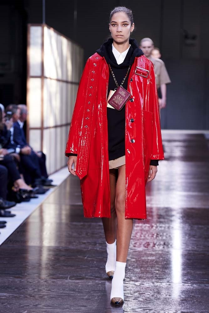 Riccardo Tisci'nin ilk Burberry şovu!