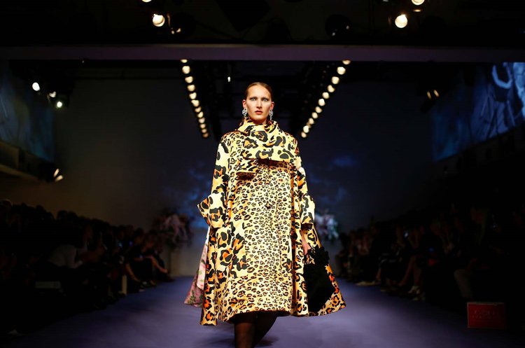 Richard Quinn 2019 İlkbahar/Yaz