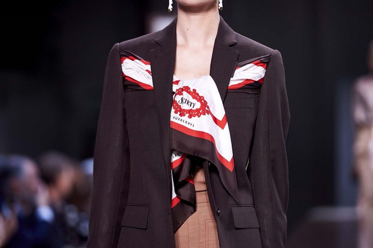 Riccardo Tisci'nin ilk Burberry şovu!