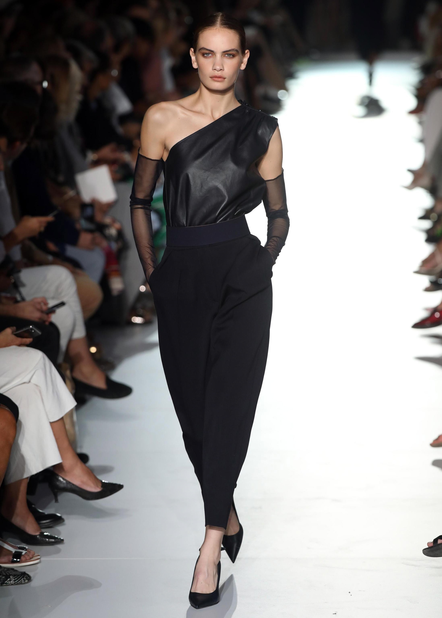 Max Mara 2019 kreasyonu