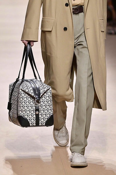 Milano Moda Haftası'ndan çanta trendleri