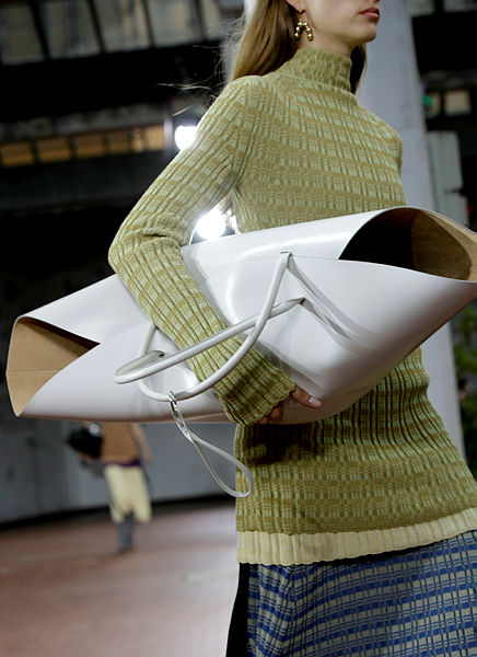 Milano Moda Haftası'ndan çanta trendleri