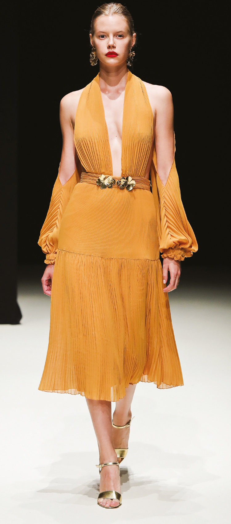 Mercedes-Benz Fashion Week İstanbul: Şehir modanın etkisi altında