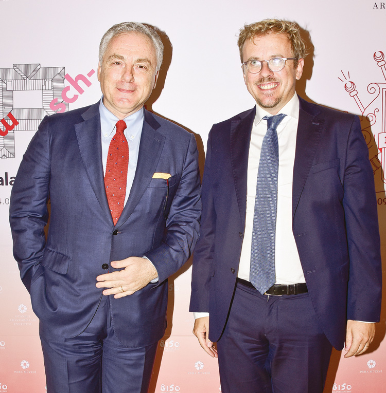 150. Yıla çok özel iki sergi