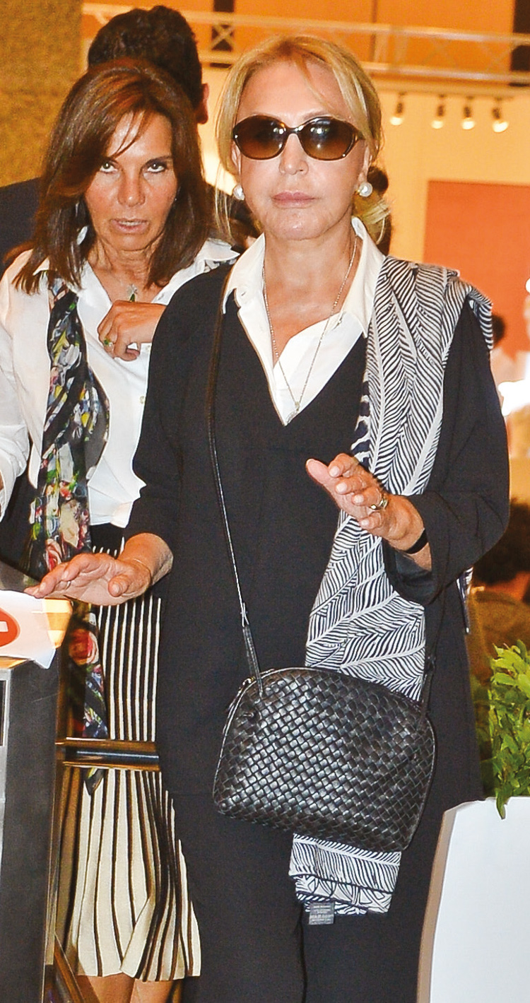 Çağdaş Sanat tutkunları Fuarda bir araya geldi