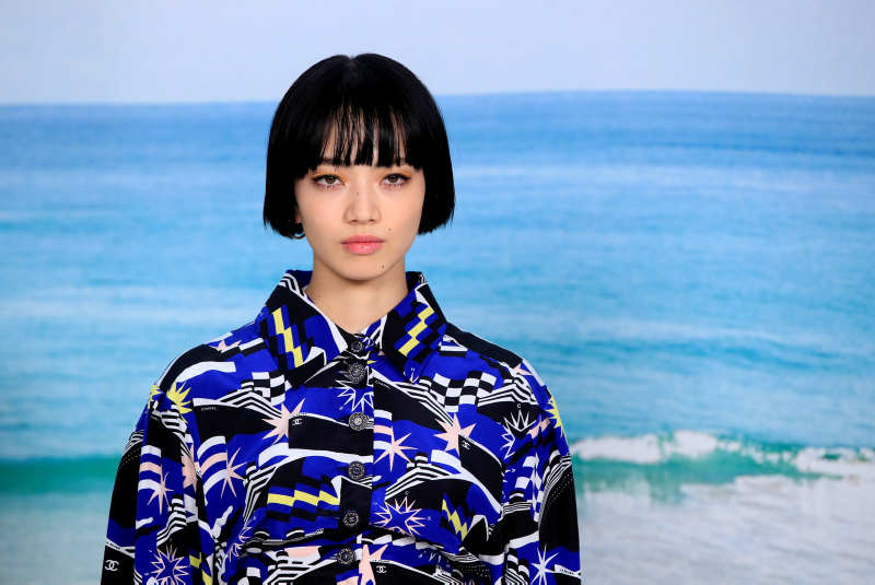 Chanel SS19 defilesinde ünlü yağmuru