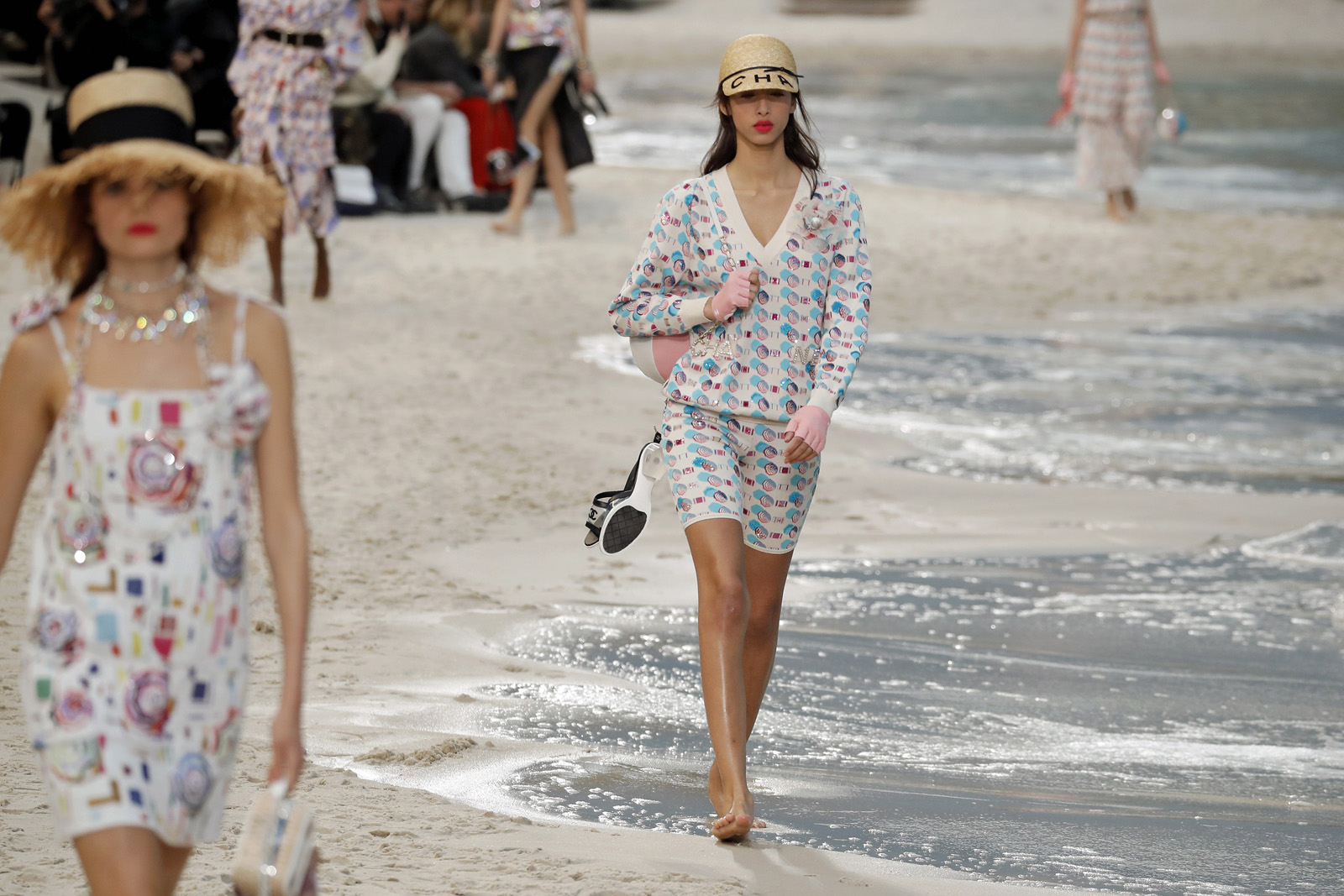 Chanel 2019 İlkbahar/Yaz defilesi