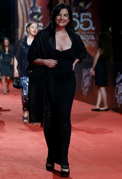 Kırmızı halıda şıklık yarışı