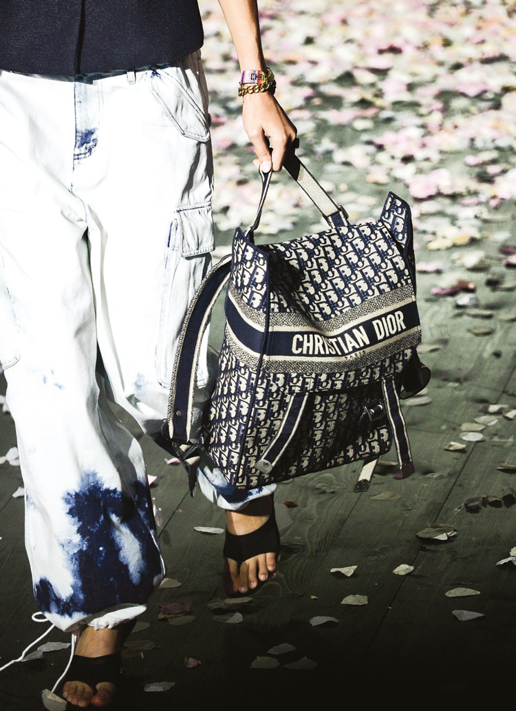 Güçlü ve romantik tasarımlar