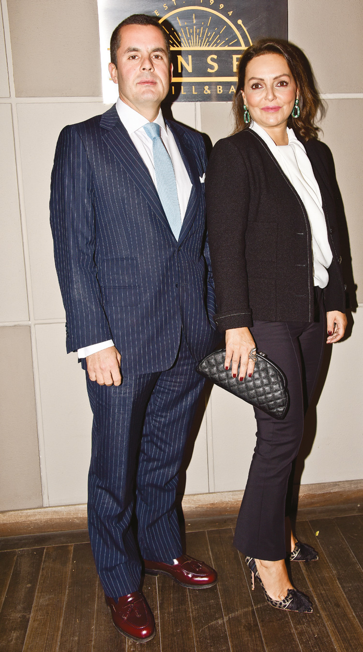 Yeni sezona renkli bir partiyle girdi