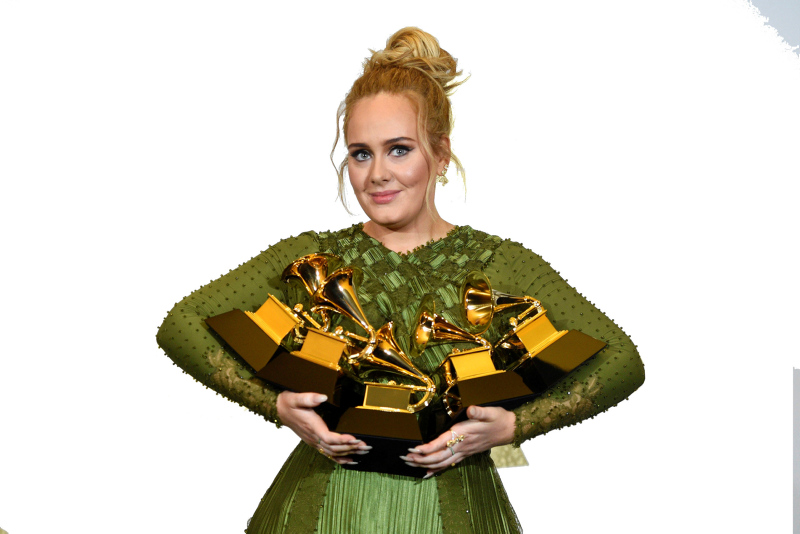 Adele'in dudak uçuklatan kazancı