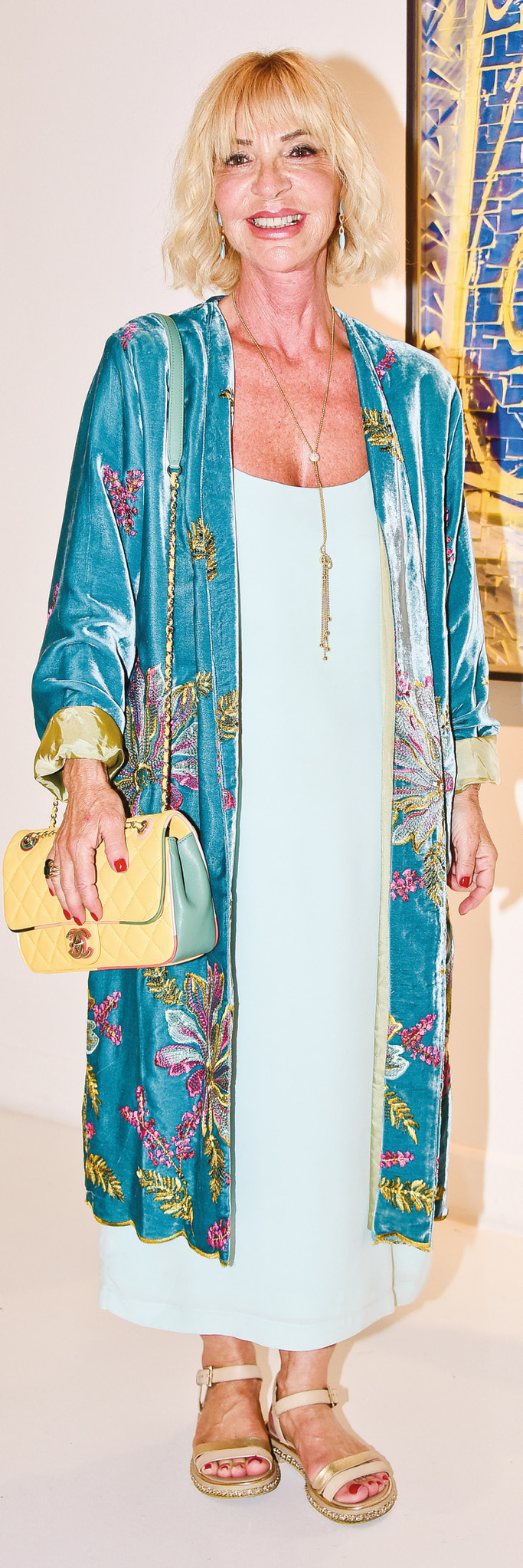 Özel sergi ile sezonu açtı