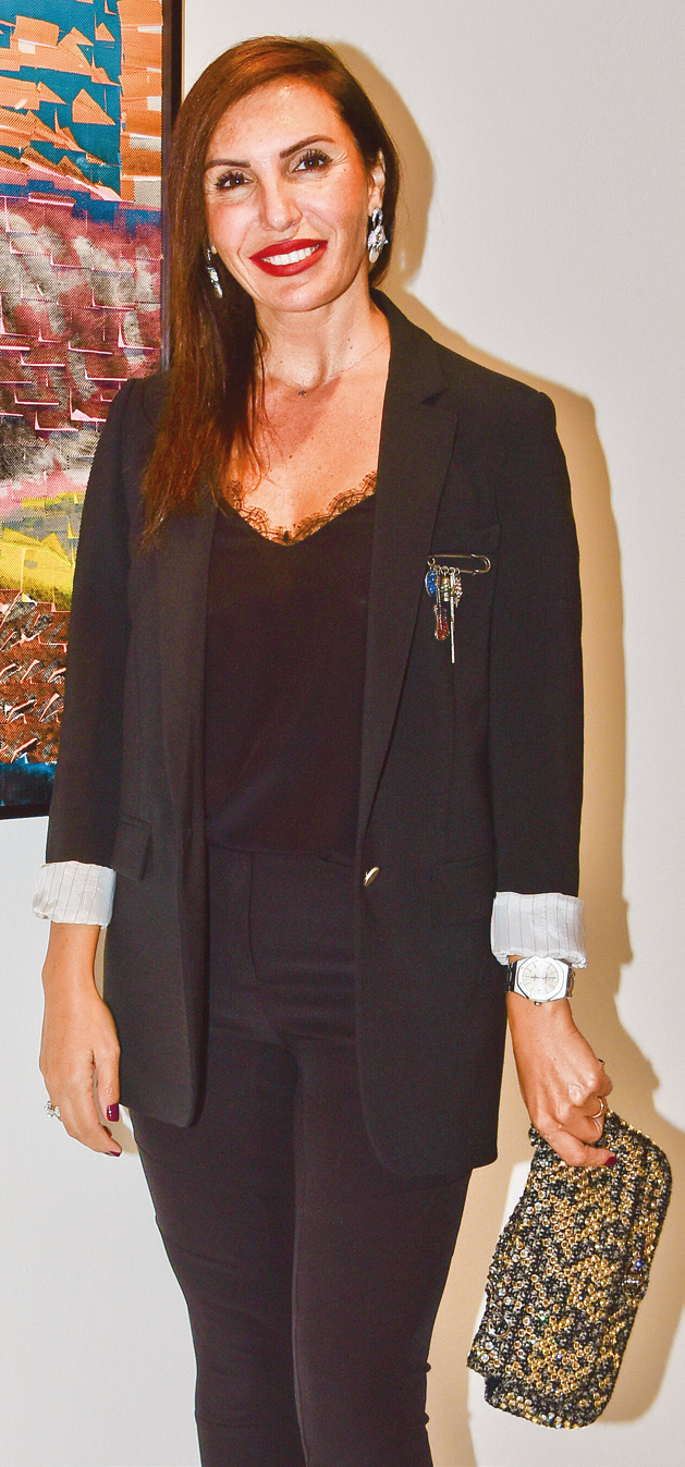 Özel sergi ile sezonu açtı