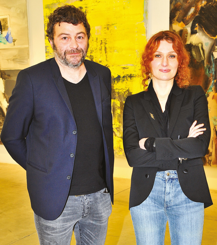 Sezon açılışına özel sergi