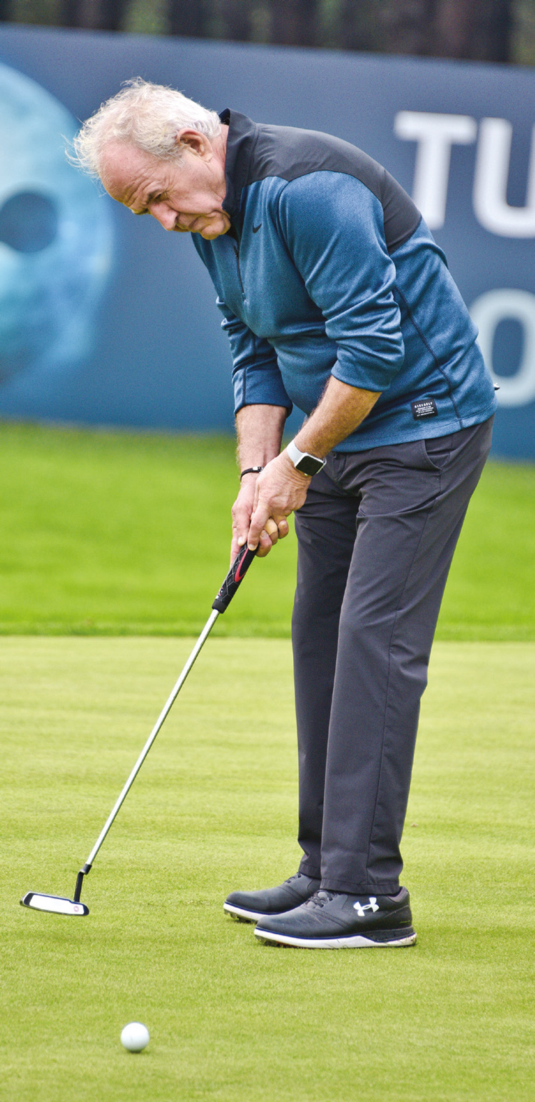 Ünlü isimler Golf turnuvasında buluştu