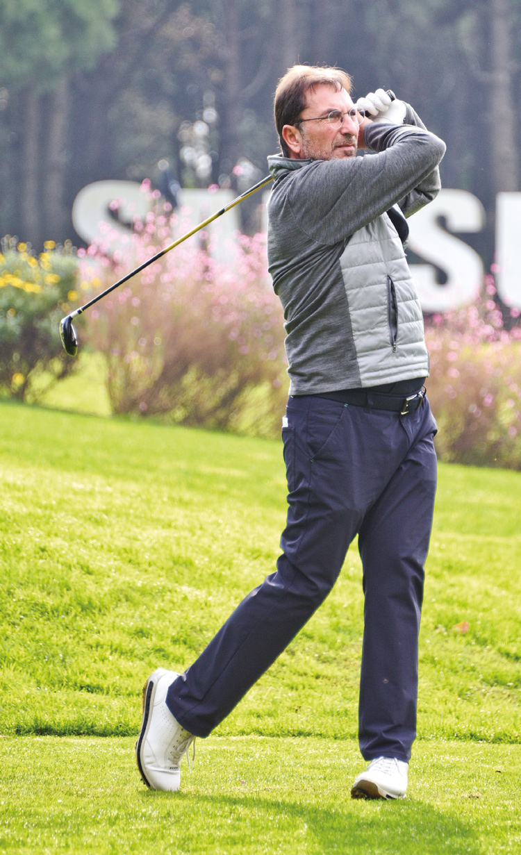 Ünlü isimler Golf turnuvasında buluştu