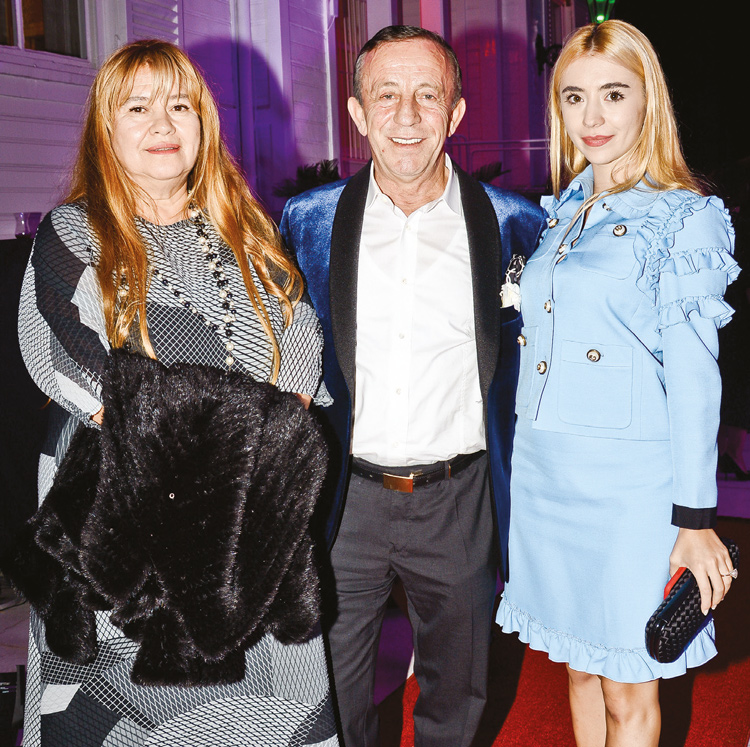 Genç çiftten mutluluğa "evet"