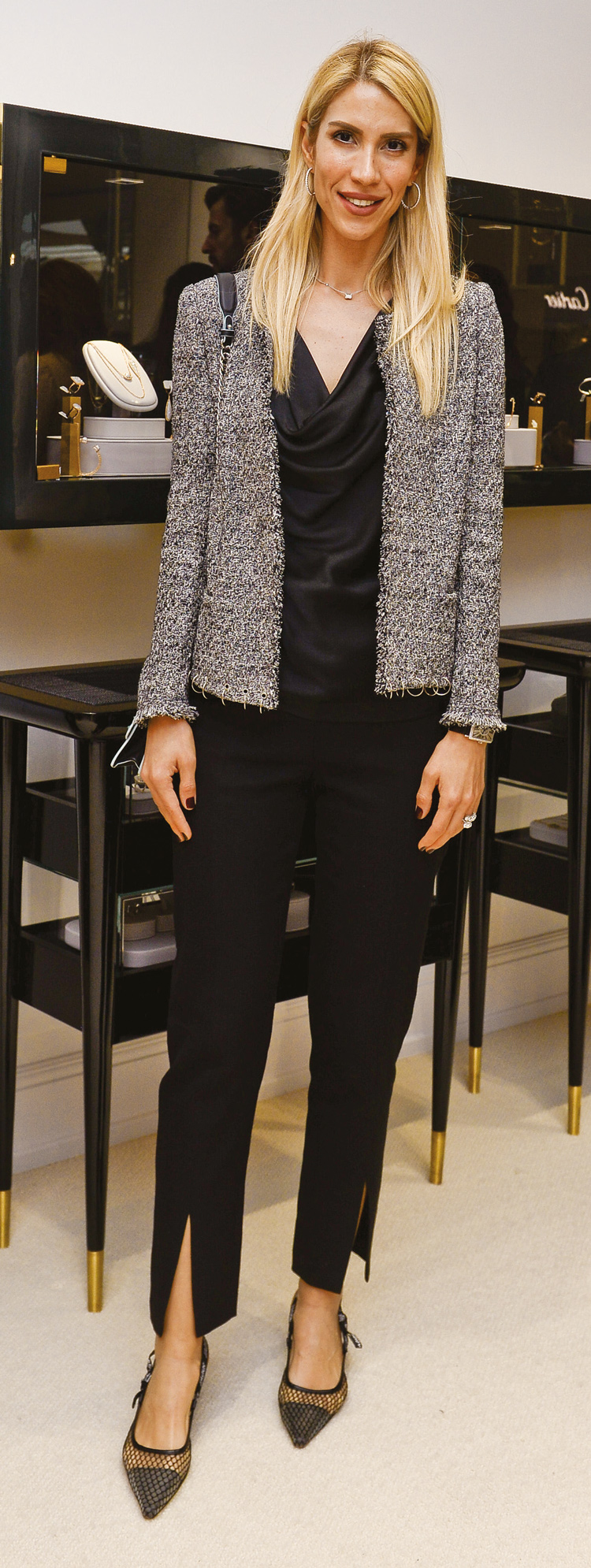 Yeni mücevherler davetle tanıtıldı