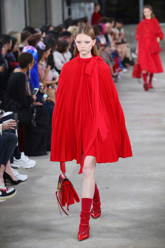 Valentino/Pre-Fall 2018/2019 Full Fashion Show