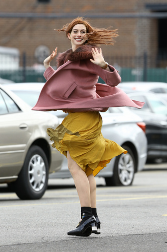 Anne Hathaway'ın Marilyn Monroe dansı