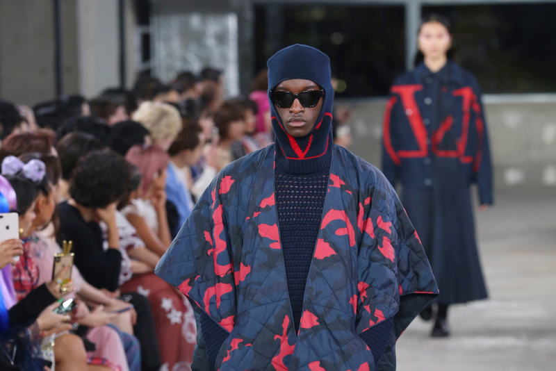 Valentino/Pre-Fall 2018/2019 Full Fashion Show