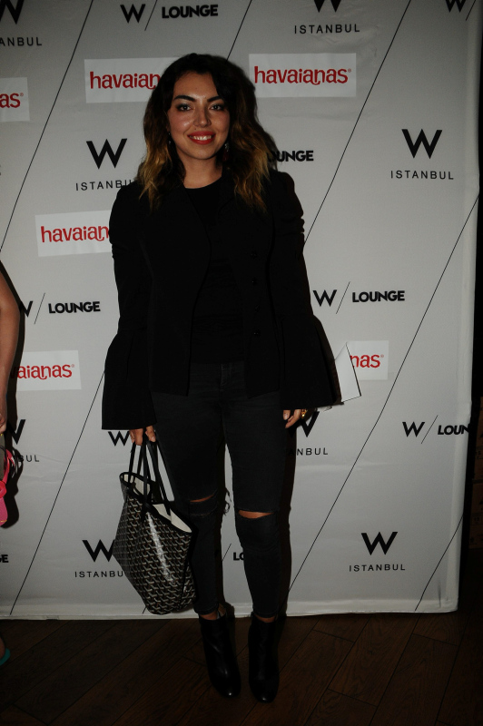 Ayşegül Uluç stili