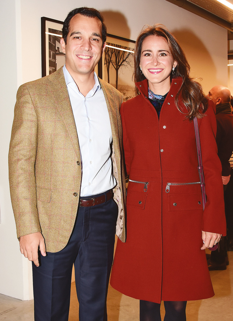 Yıldız Moran'a saygı duruşu