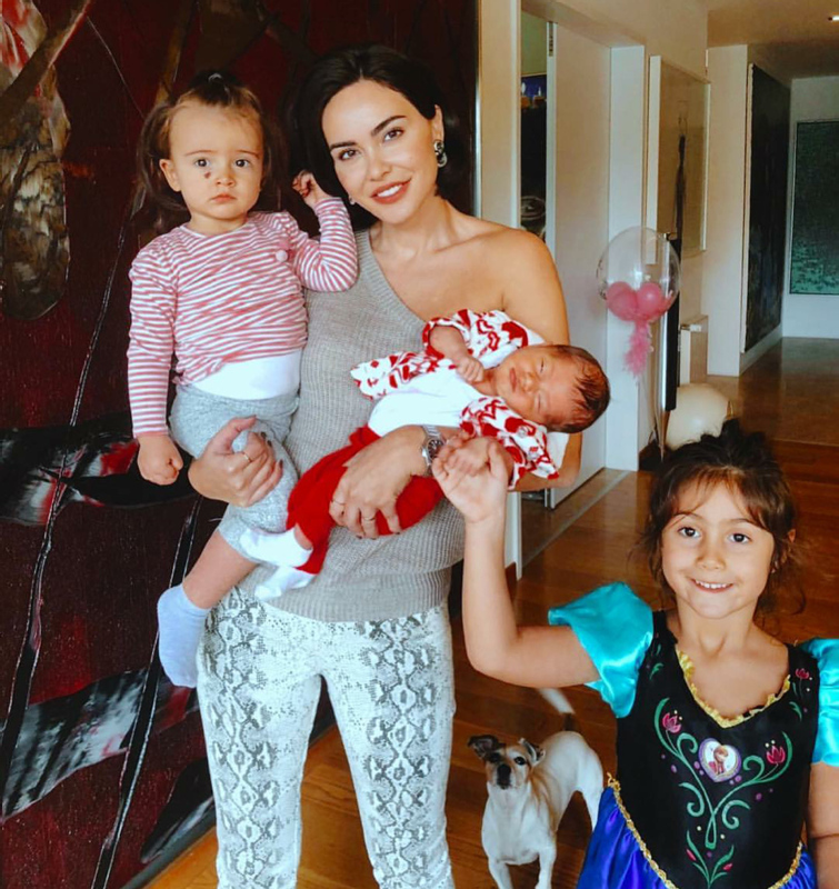 Zeynep Demirel doğum kilolarından kurtuldu