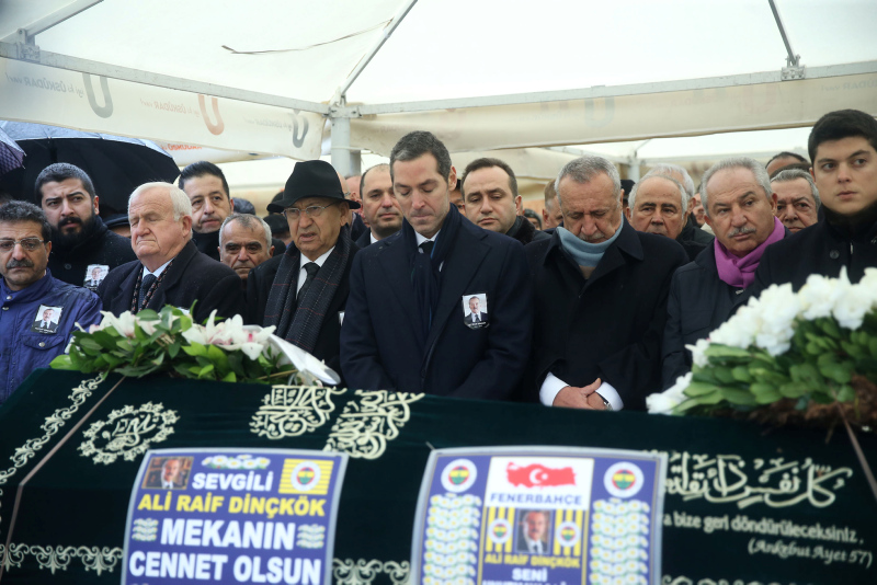 Ali Raif Dinçkök'e veda