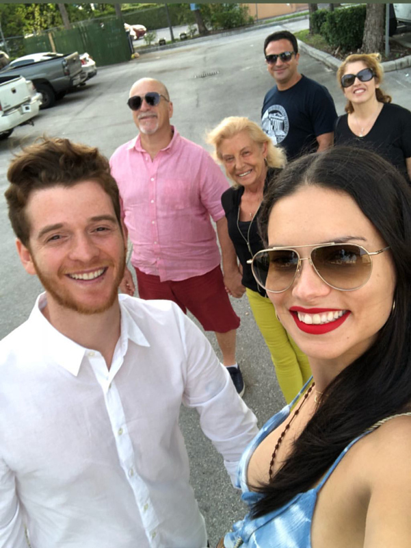 Adriana Lima, Metin Hara