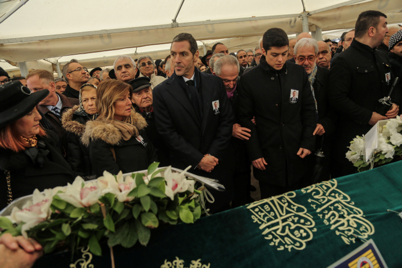 Ali Raif Dinçkök'e veda