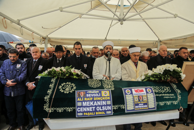 Ali Raif Dinçkök'e veda