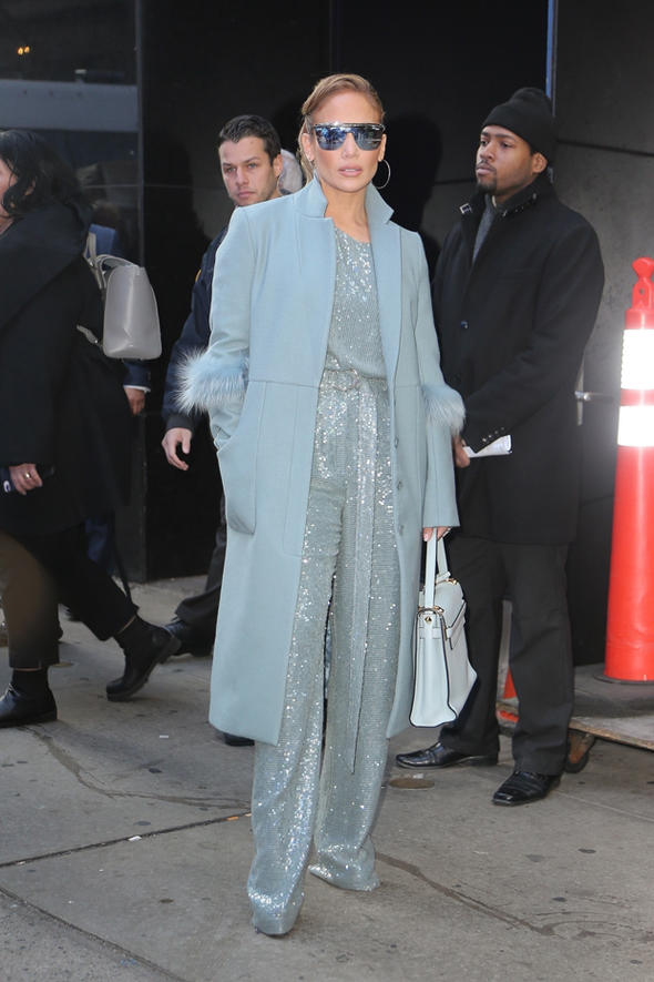 Jennifer Lopez'in kıyafet rekoru