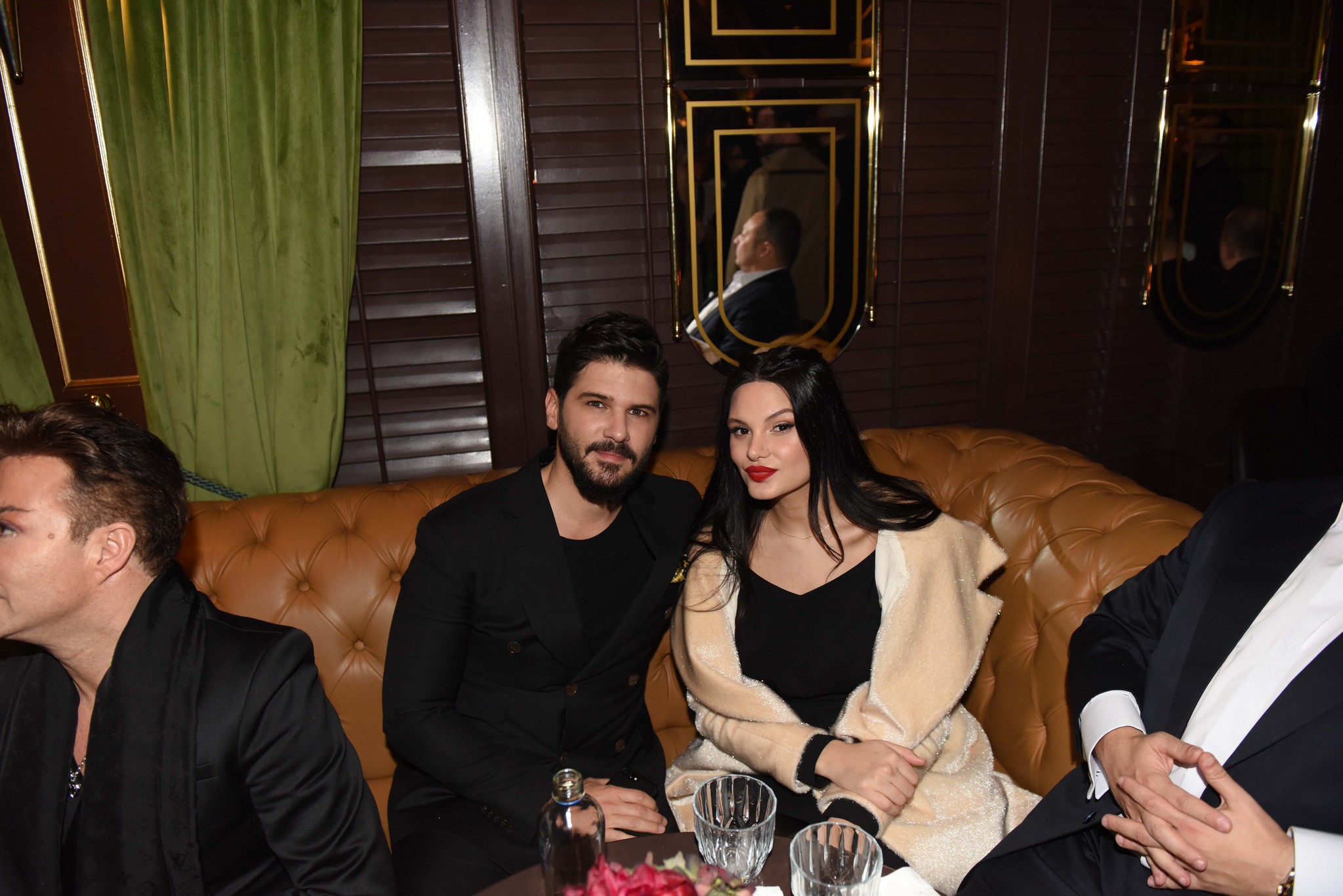 'Günaydın'ın partisine ünlüler akın etti! 